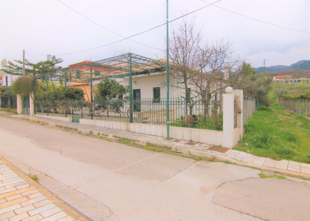 Detached House Of 236 M² In Corfu