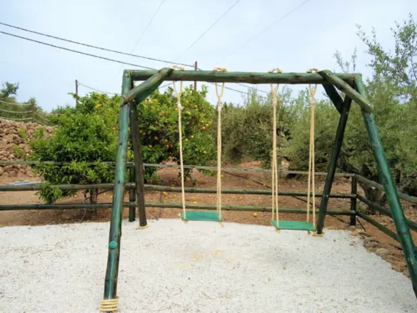 2-bedroom Villa In Makris Gialos, Greece (102 M²)