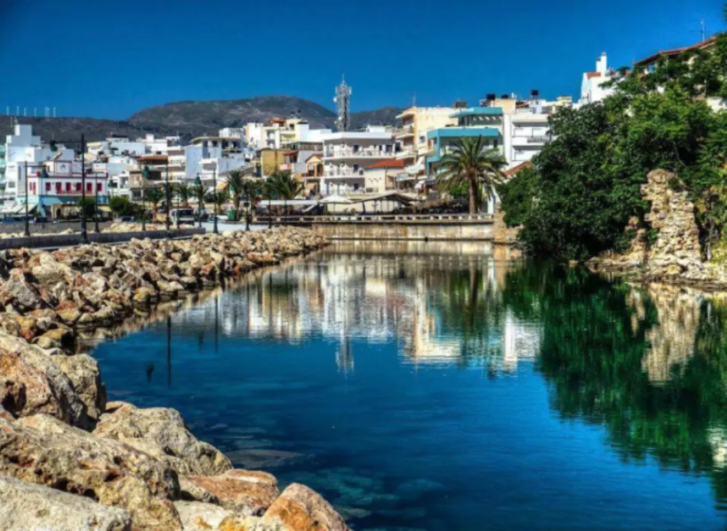 Flat Of 90 M² In Crete