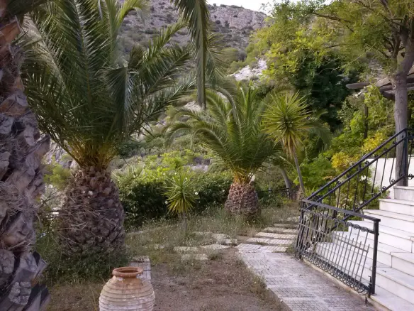 4-bedroom Detached House In Loutraki-perachora, Greece (245 M²)