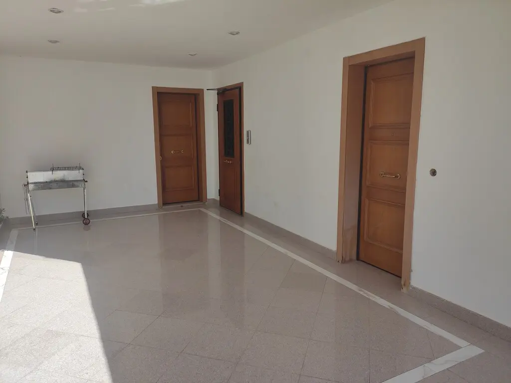 Flat Of 90 M² In Athens