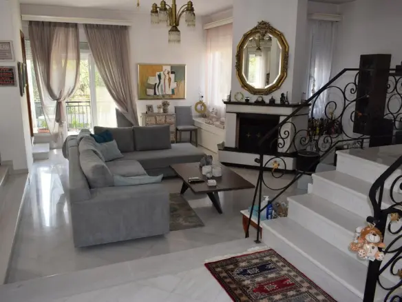 5-bedroom Detached House In Vasilika, Greece (250 M²)