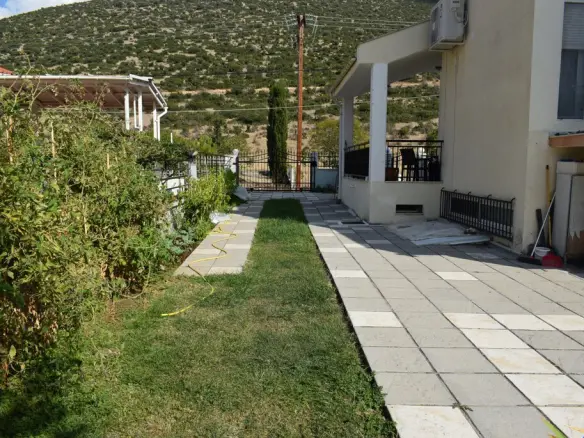 5-bedroom Detached House In Vasilika, Greece (250 M²)