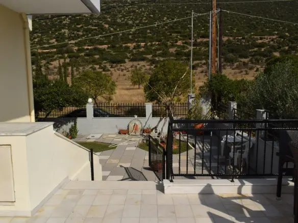5-bedroom Detached House In Vasilika, Greece (250 M²)
