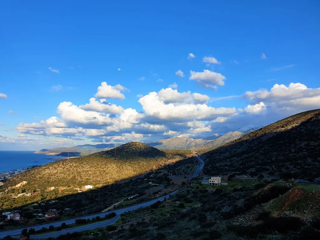 Land Of 2100 M² In Crete