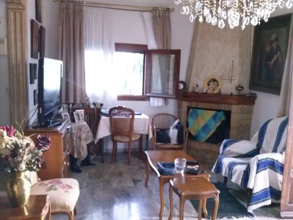 Detached House Of 245 M² In Loutraki