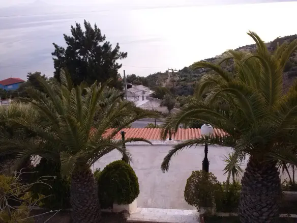 4-bedroom Detached House In Loutraki-perachora, Greece (245 M²)