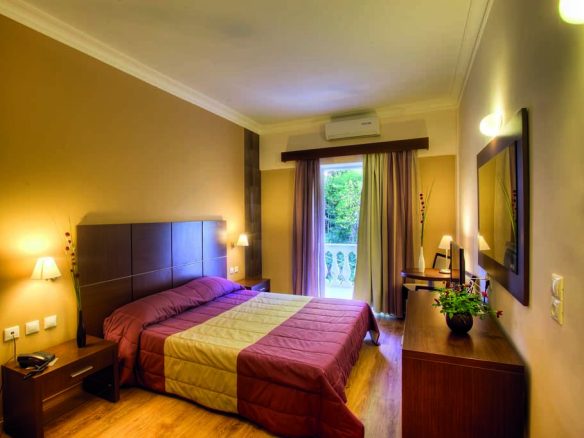Hotel In Corfu, Greece (3.863 M²)