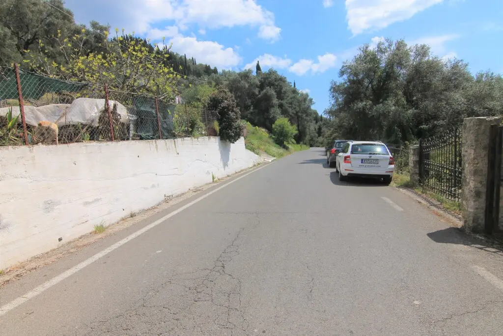 Land Of 1206 M² In Corfu