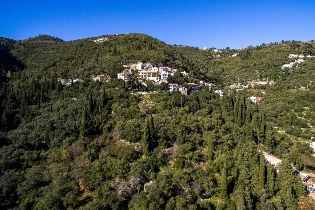 Land Of 5000 M² In Corfu