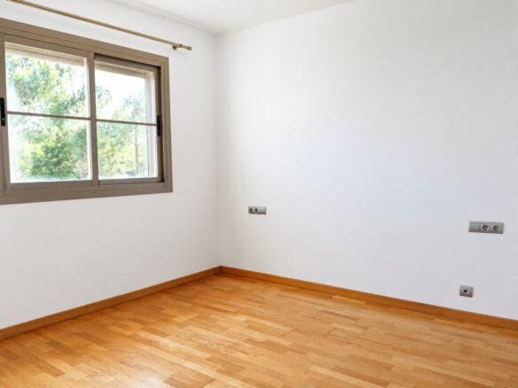 Apartment Of 150 M² With Large Private Terrace In Palma De Mallorca