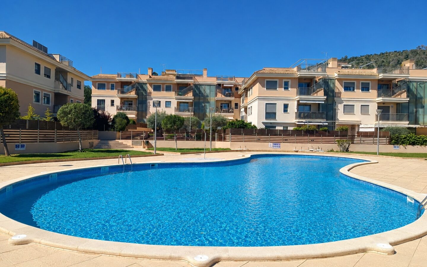 Apartment Of 150 M² With Large Private Terrace In Palma De Mallorca