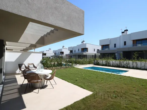 Terraced House Of 164 M² In Llucmajor, Spain