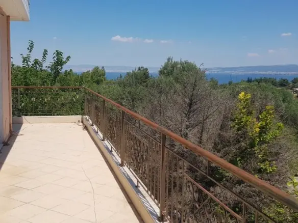 6-bedroom Detached House In Thermaikos, Greece (335 M²)