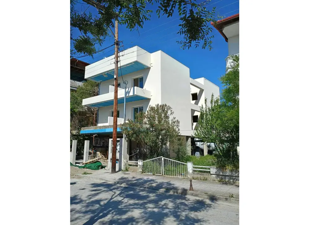 Business Of 112 M² In Olympic Coast