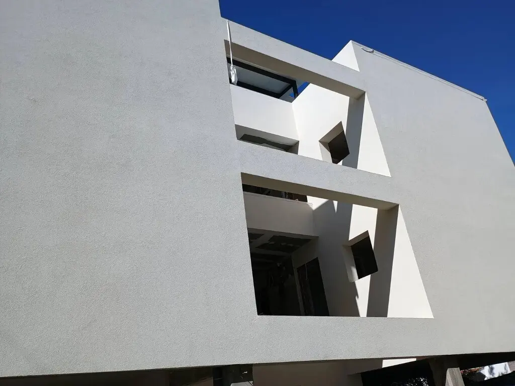 Business Of 112 M² In Olympic Coast