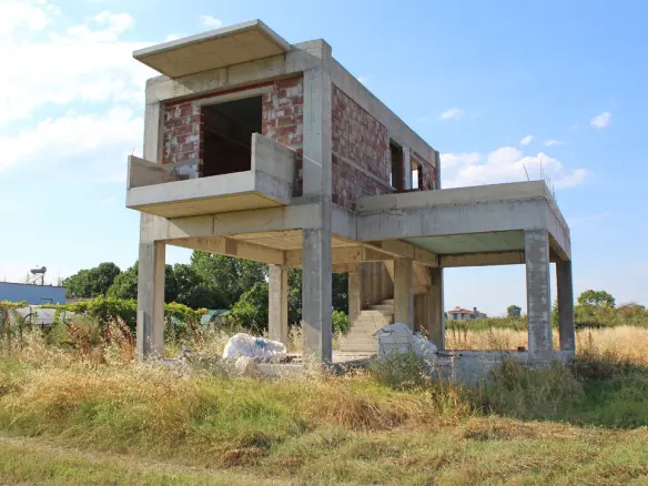 2-bedroom Detached House In Paralia, Greece (70 M²)