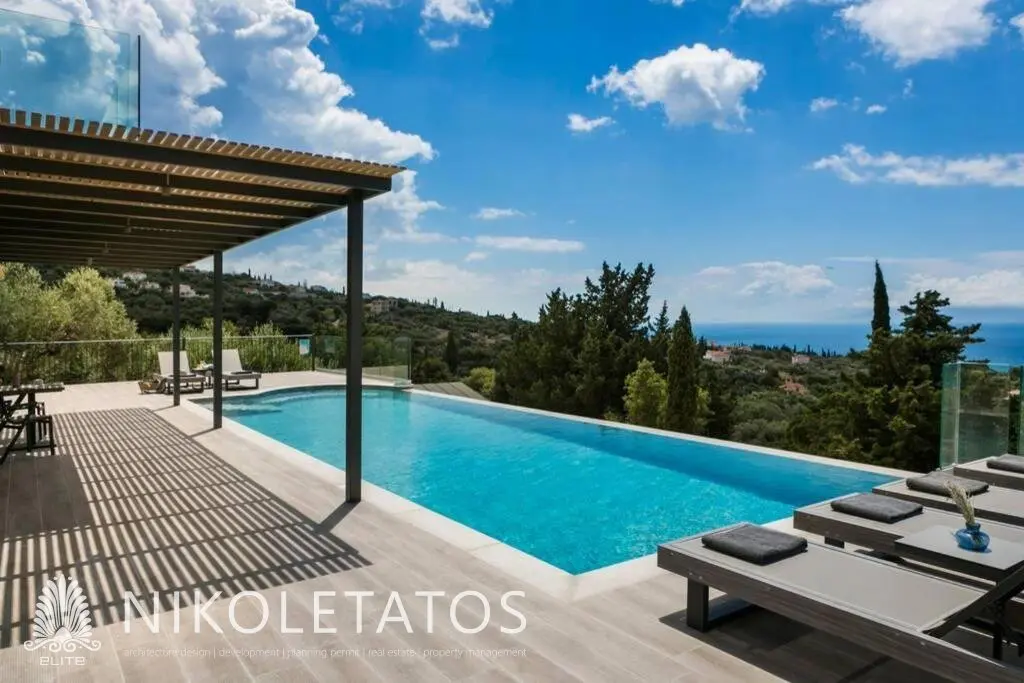 Villa Of 100 M² In Trapezaki, Greece