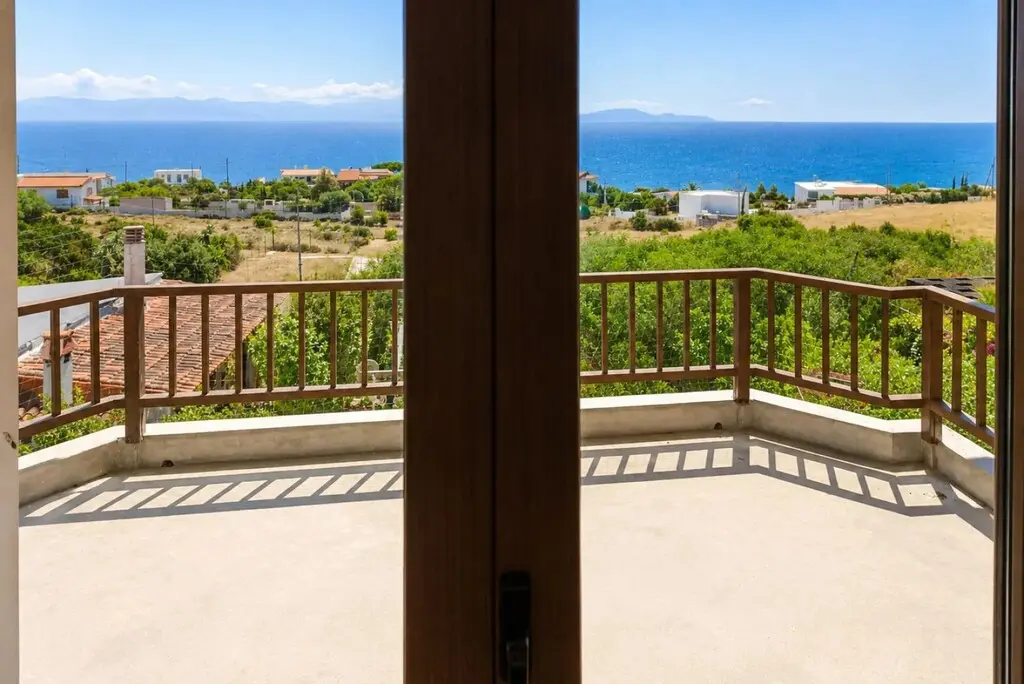 Flat Of 130 M² In Attica