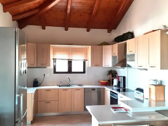2-bedroom Detached House In Kranidi, Greece (210 M²)