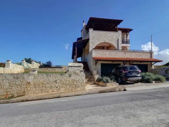 Maisonette Of 190 M² In Crete