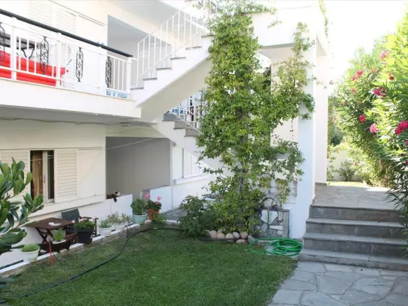 2-bedroom Flat In Kassandra, Greece (55 M²)