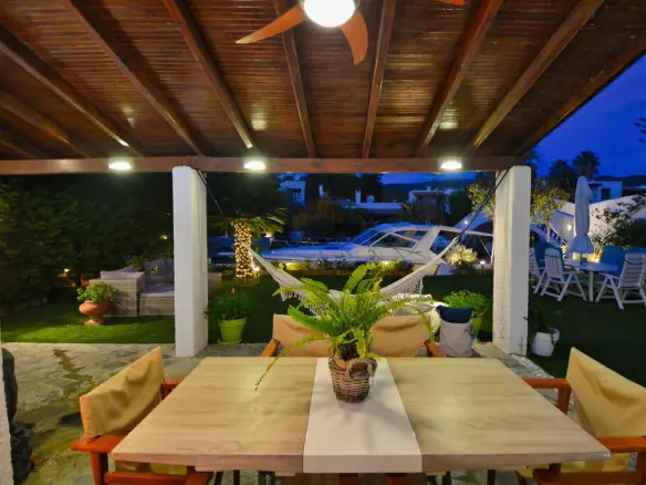 3-bedroom Villa In Ermioni, Greece (147 M²)