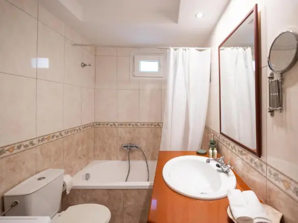 3-bedroom Villa In Corfu, Greece (147 M²)