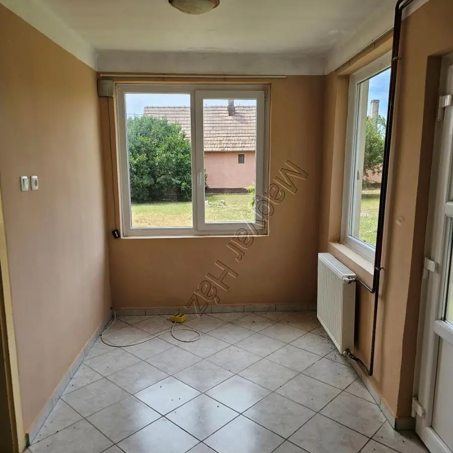 House Of 200 M² With Garden In Nak, Tolna