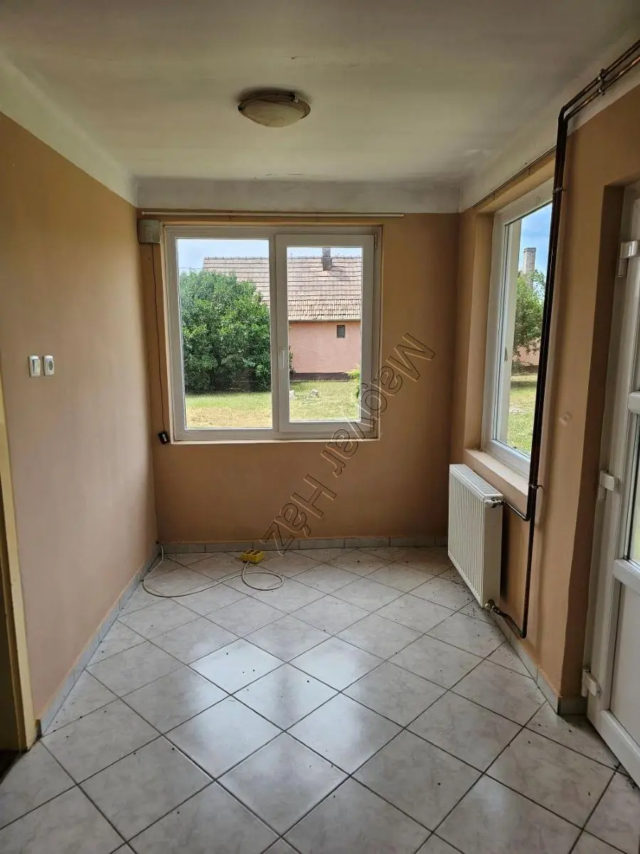 House Of 200 M² With Garden In Nak, Tolna