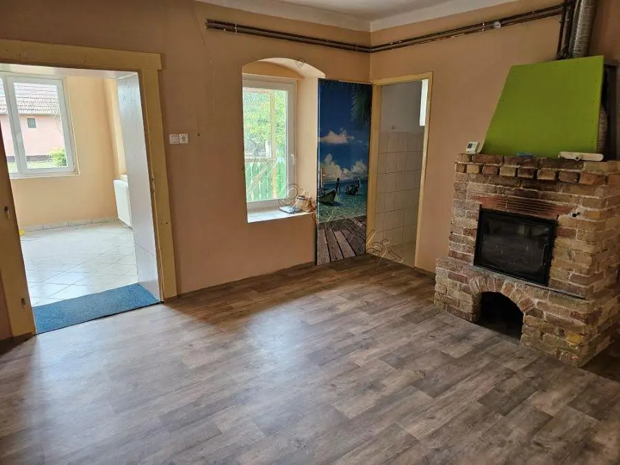 House Of 200 M² With Garden In Nak, Tolna