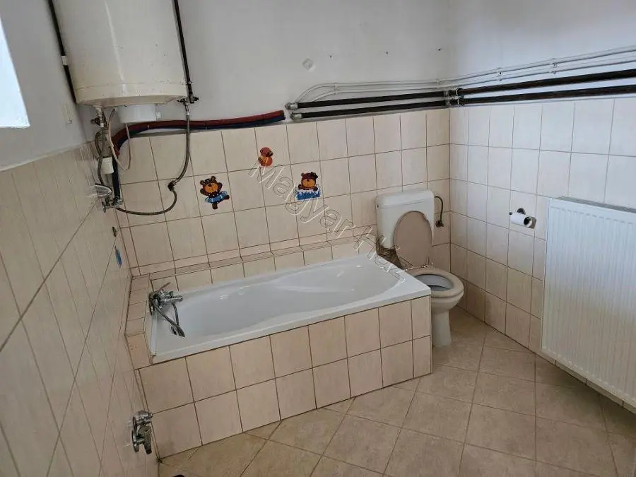 House Of 200 M² With Garden In Nak, Tolna
