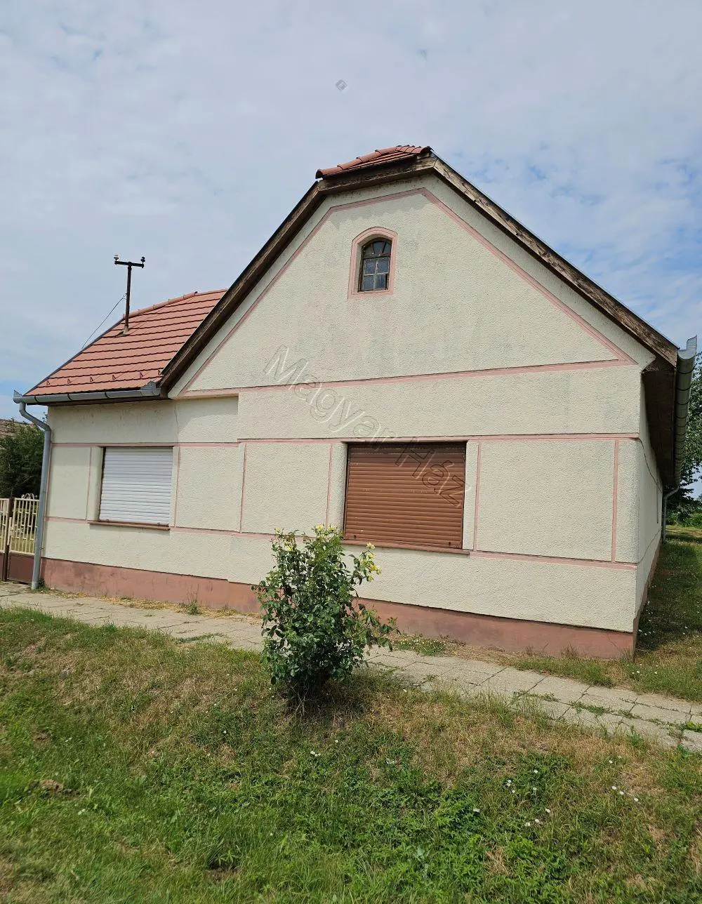 House Of 200 M² With Garden In Nak, Tolna