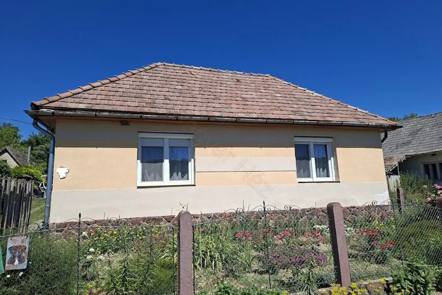 House Of 100 M² In Ecseny, Somogy