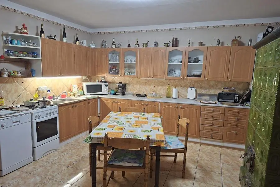 House Of 100 M² In Ecseny, Somogy