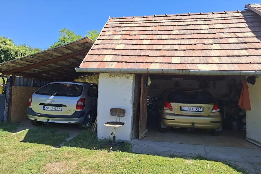 House Of 100 M² In Ecseny, Somogy