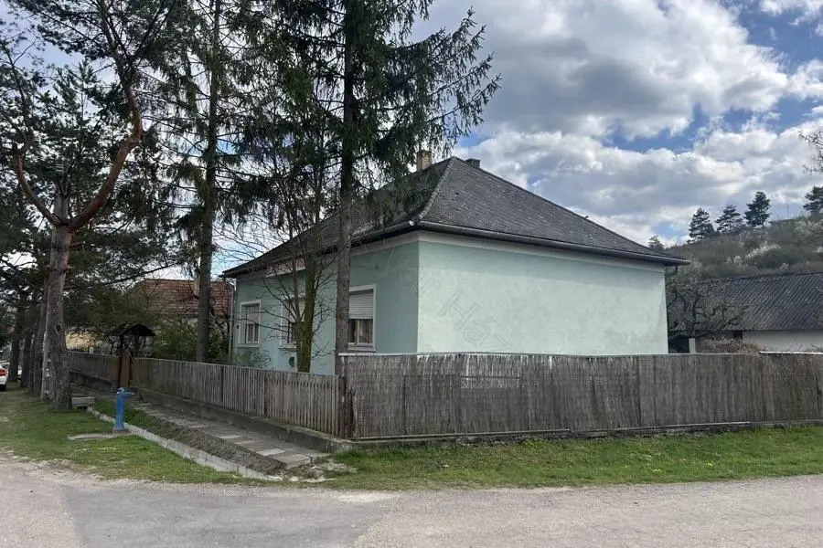 House Of 75 M² With 2 Rooms In Borsodbóta, Borsod-abaúj-zemplén