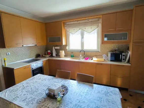3-bedroom Flat In Paralia, Greece (118 M²)