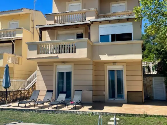 3-bedroom Villa In Corfu, Greece (147 M²)