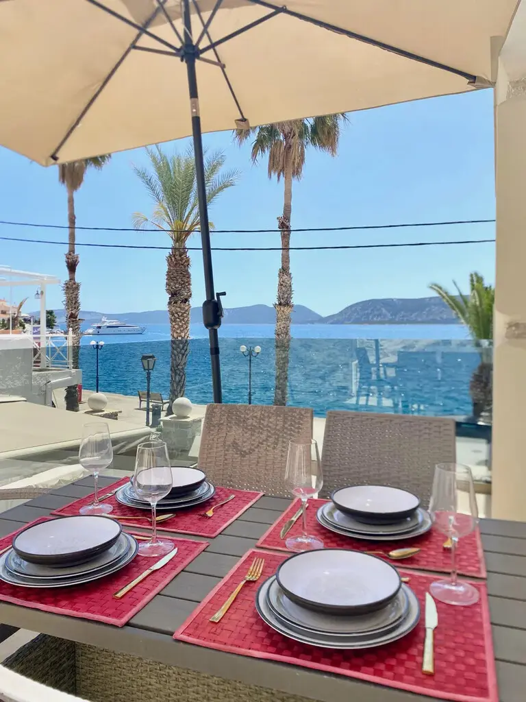 Villa Of 124 M² In Peloponnese
