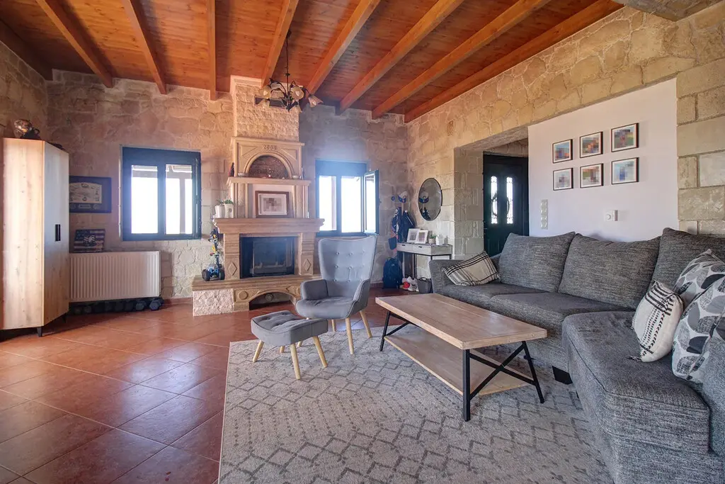 Maisonette Of 190 M² In Crete