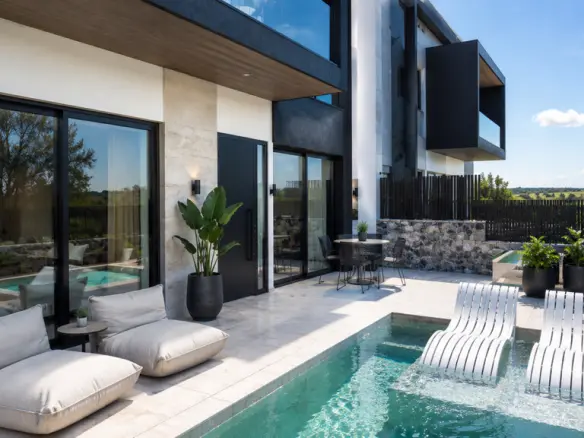 4-bedroom Villa In Gouves, Greece (180 M²)