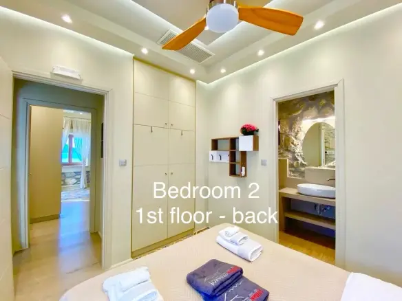 3-bedroom Villa In Ermioni, Greece (124 M²)