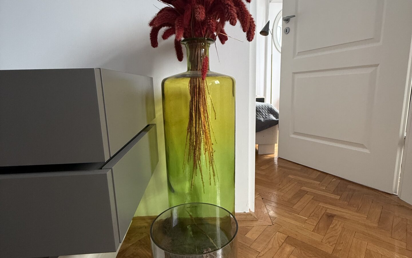 Fully Renovated 2-bedroom Apartment For Sale Near Piața Romană, Central Bucharest
