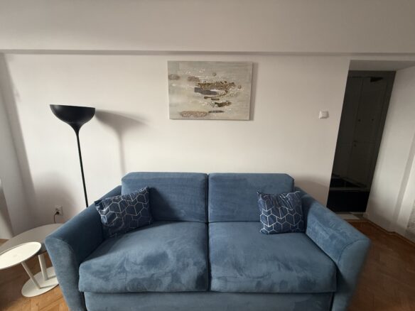 Fully Renovated 2-bedroom Apartment For Sale Near Piața Romană, Central Bucharest