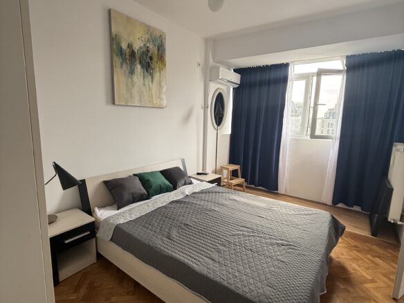 Fully Renovated 2-bedroom Apartment For Sale Near Piața Romană, Central Bucharest
