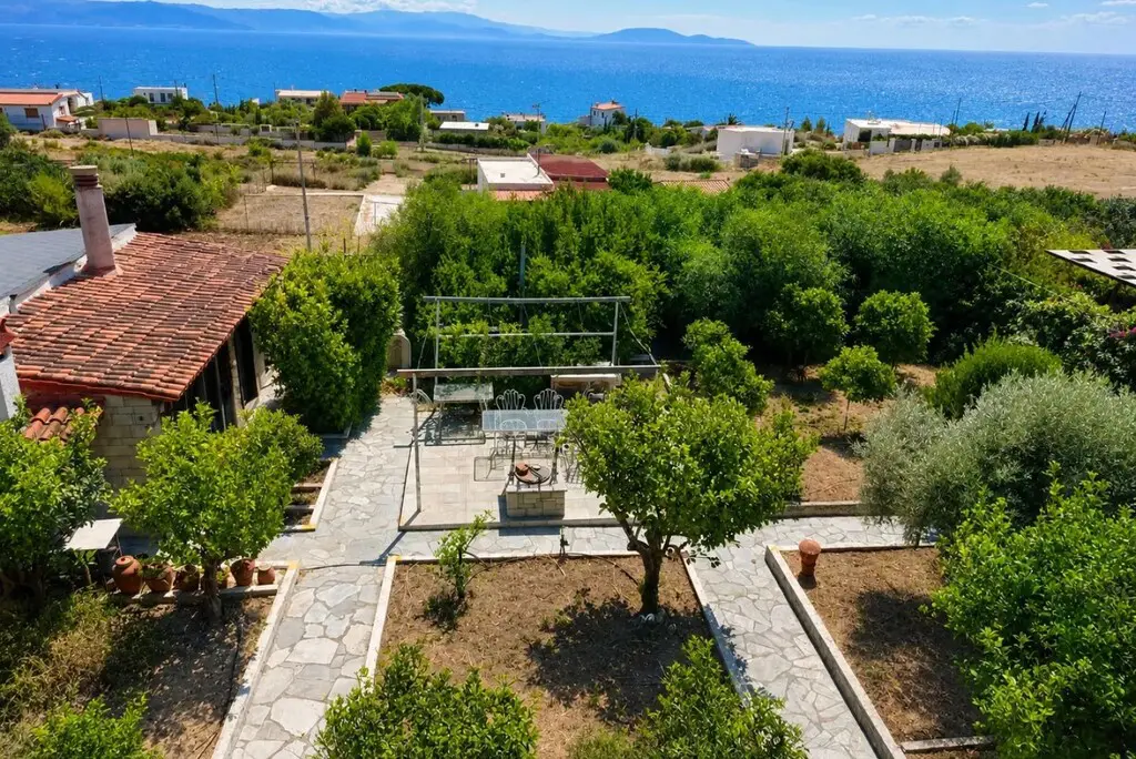 Flat Of 130 M² In Attica