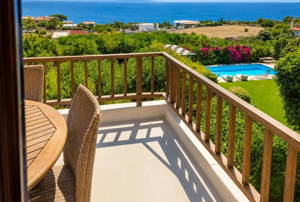 Flat Of 130 M² In Attica