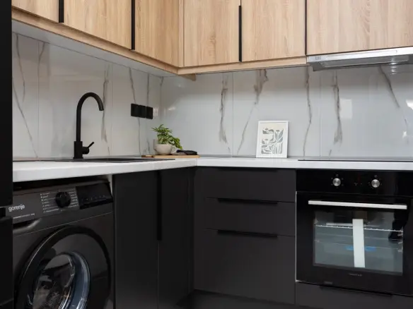 2-bedroom Flat In Center Of Thessaloniki, Greece (50 M²)