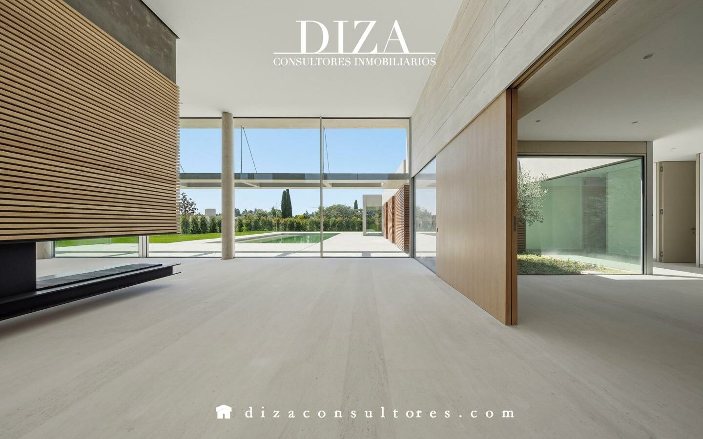 Detached Villa Of 500 M² With New Construction In Valdemarín